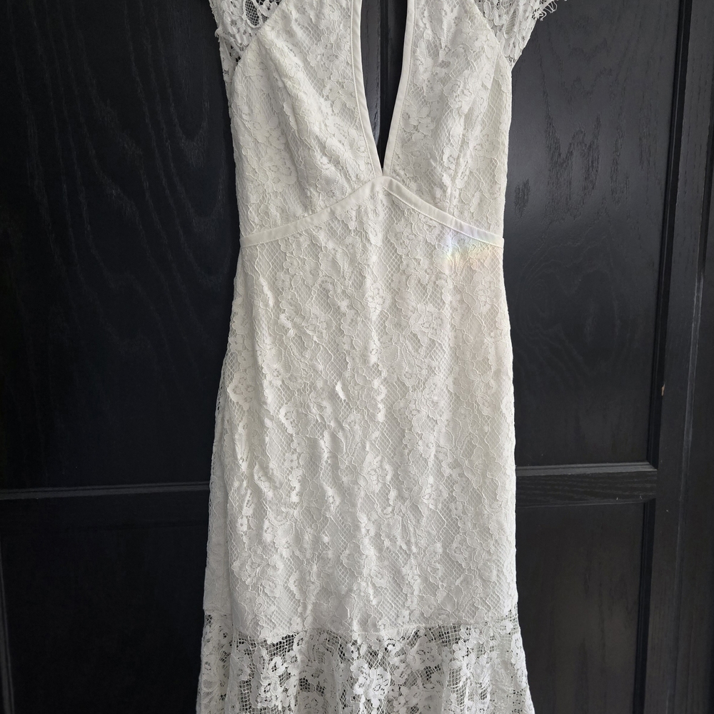 Elegant Lace Dress in White